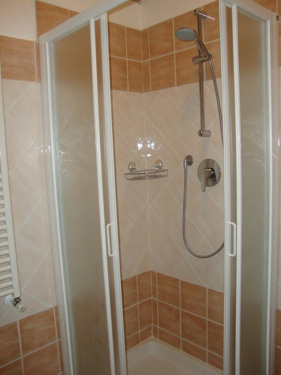Appartamento Marina Marina Di Carrara Kamer foto