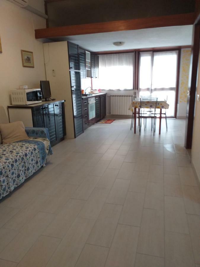 Appartamento Marina Marina Di Carrara Buitenkant foto