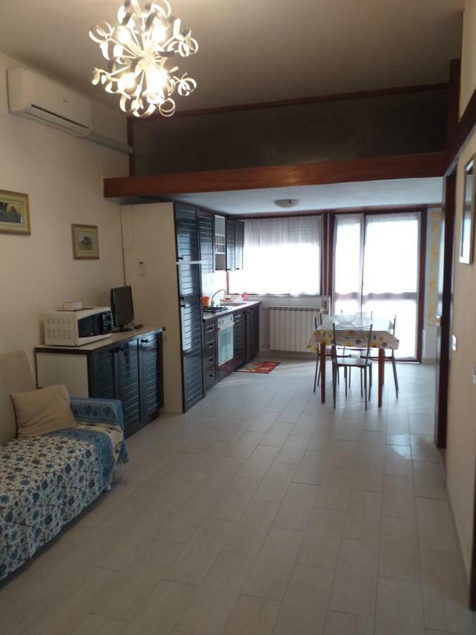 Appartamento Marina Marina Di Carrara Buitenkant foto