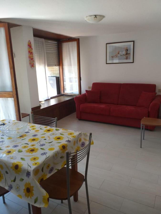 Appartamento Marina Marina Di Carrara Buitenkant foto